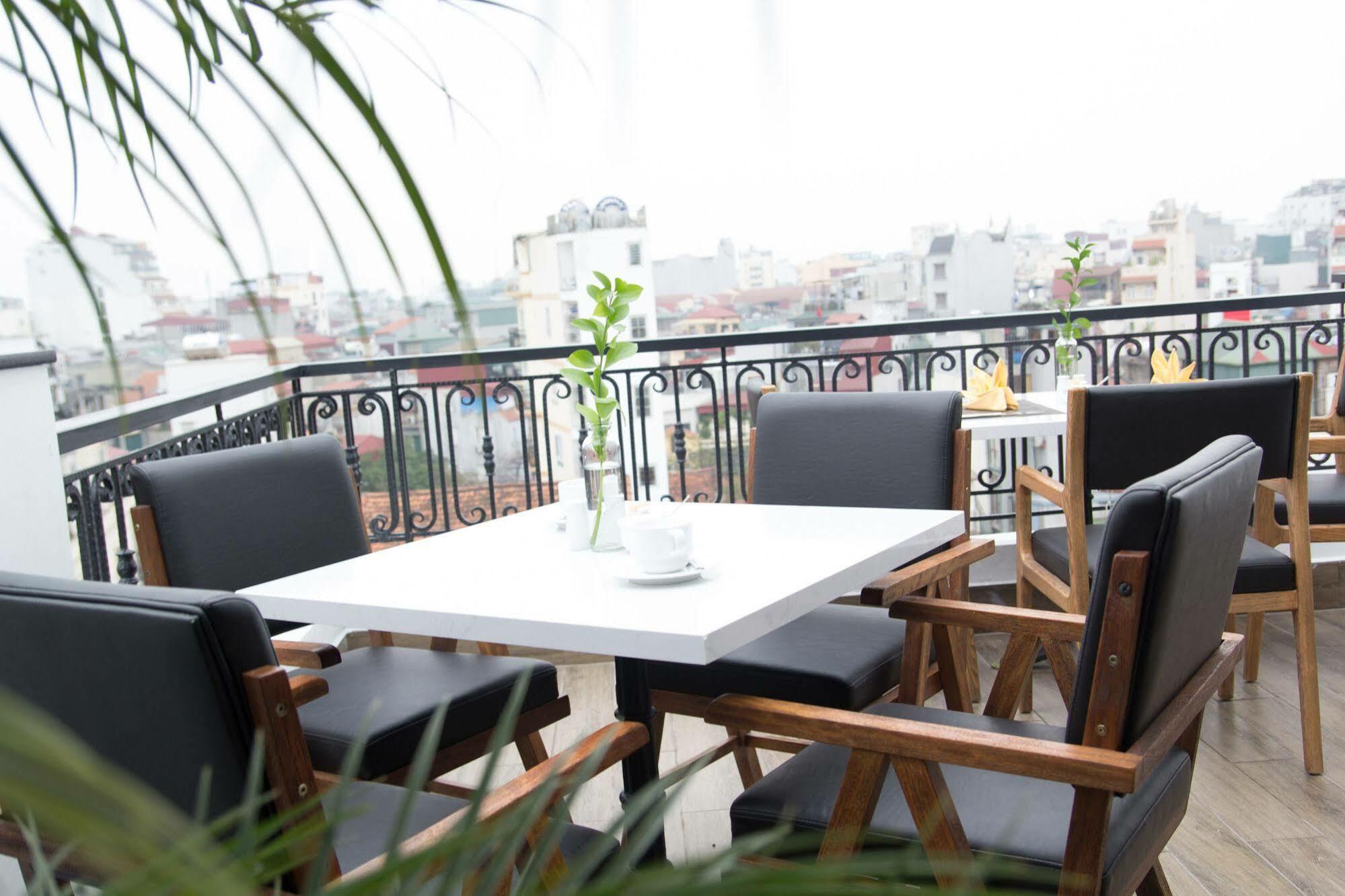 Bespoke Trendy Отель 4*